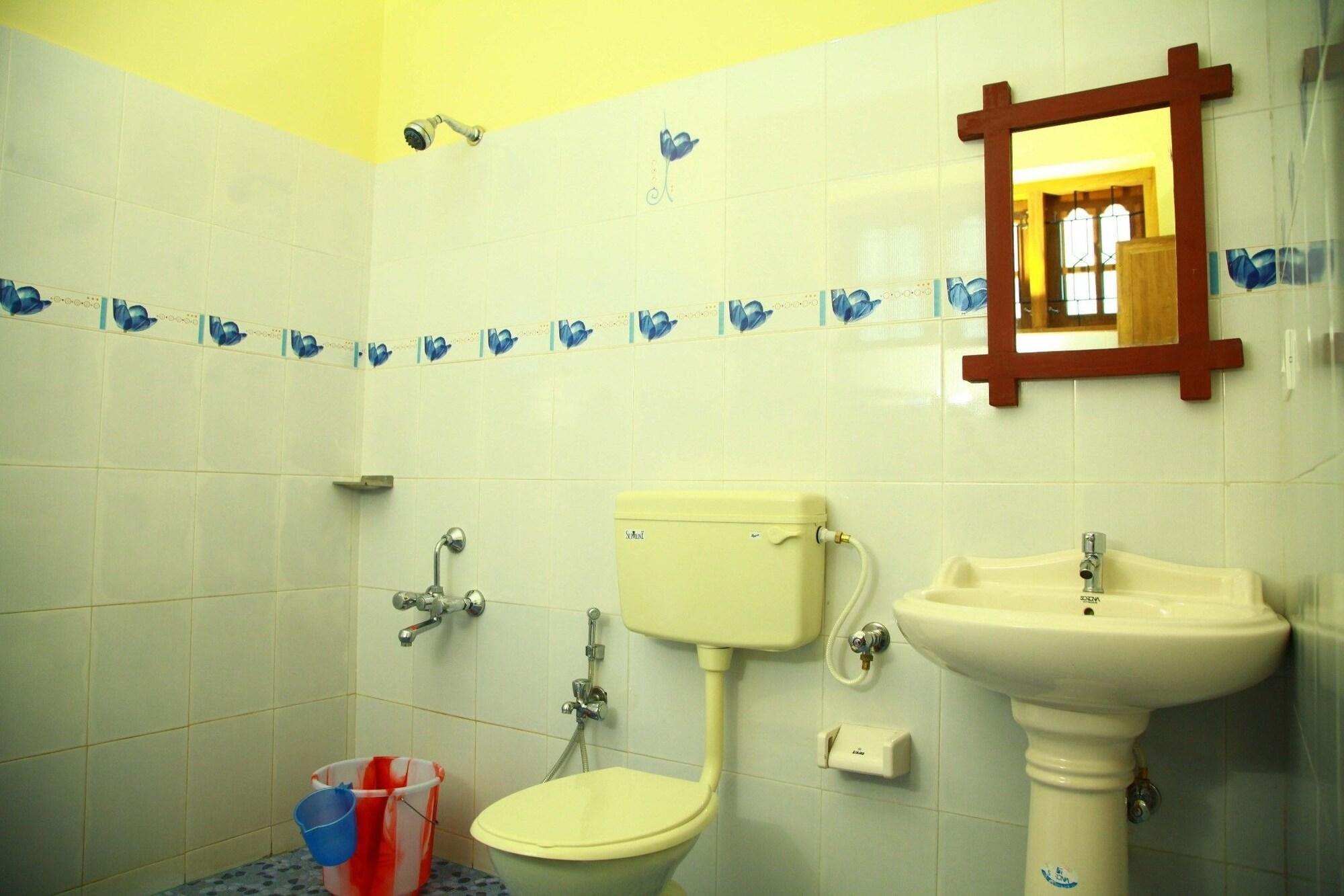 Jungle Palace Homestay テッカディ エクステリア 写真