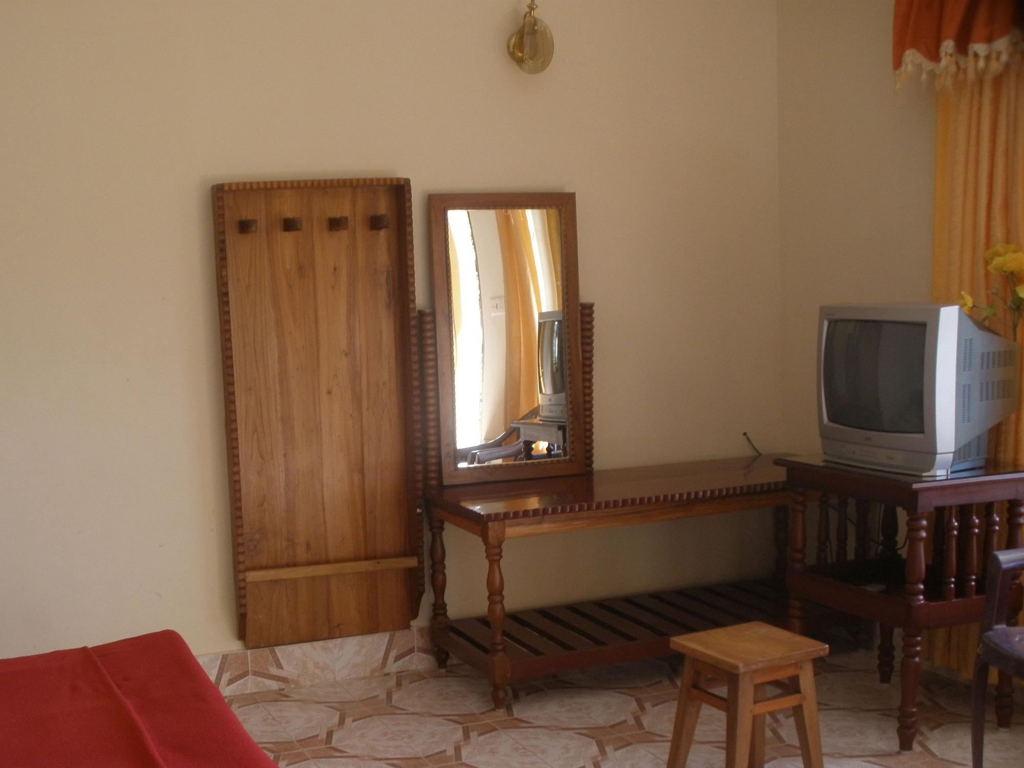 Jungle Palace Homestay テッカディ エクステリア 写真