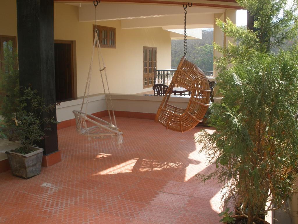 Jungle Palace Homestay テッカディ エクステリア 写真