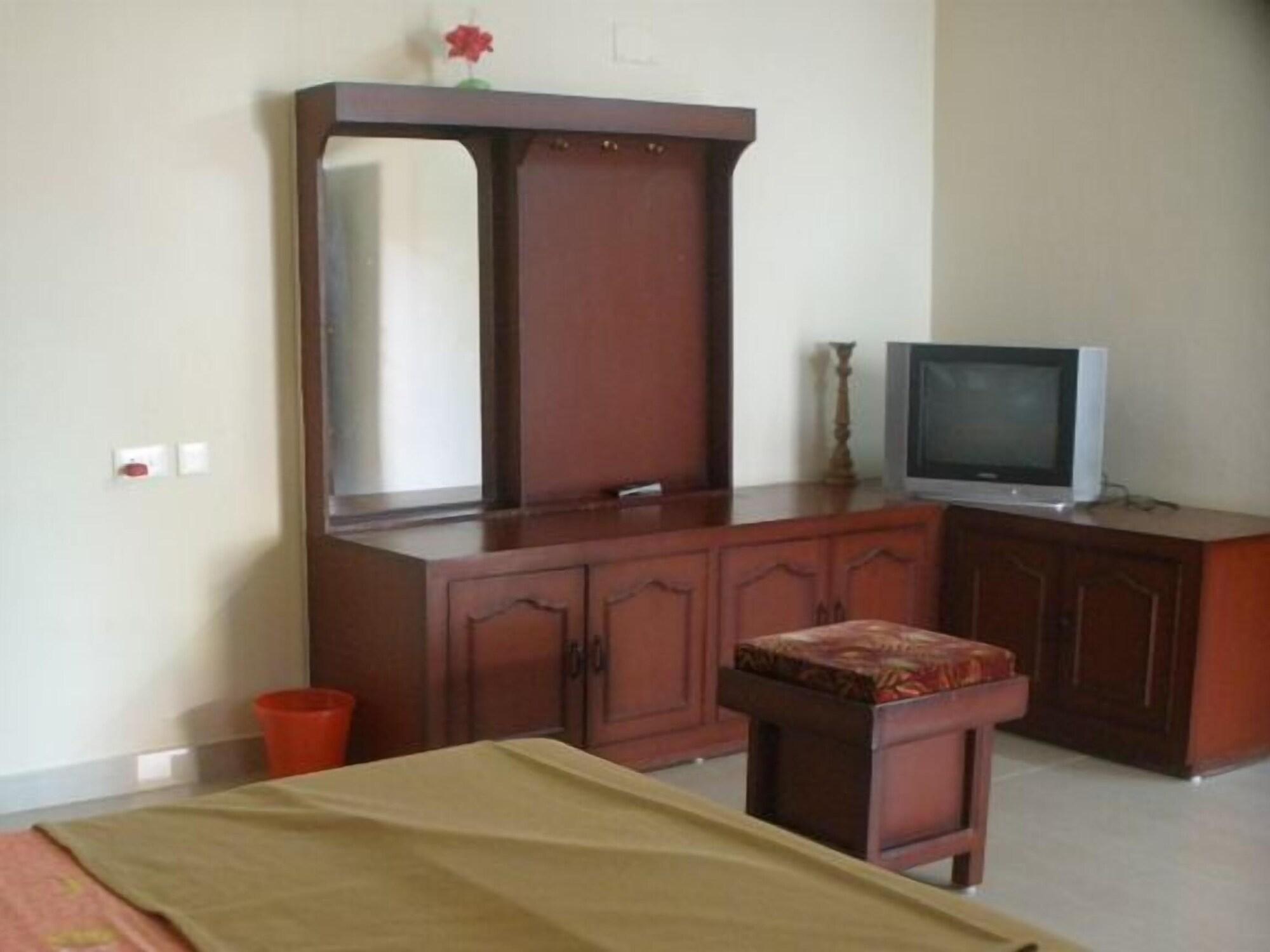 Jungle Palace Homestay テッカディ エクステリア 写真
