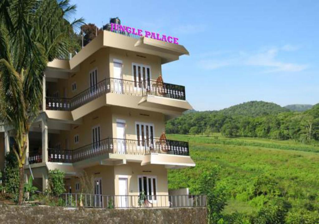 Jungle Palace Homestay テッカディ エクステリア 写真