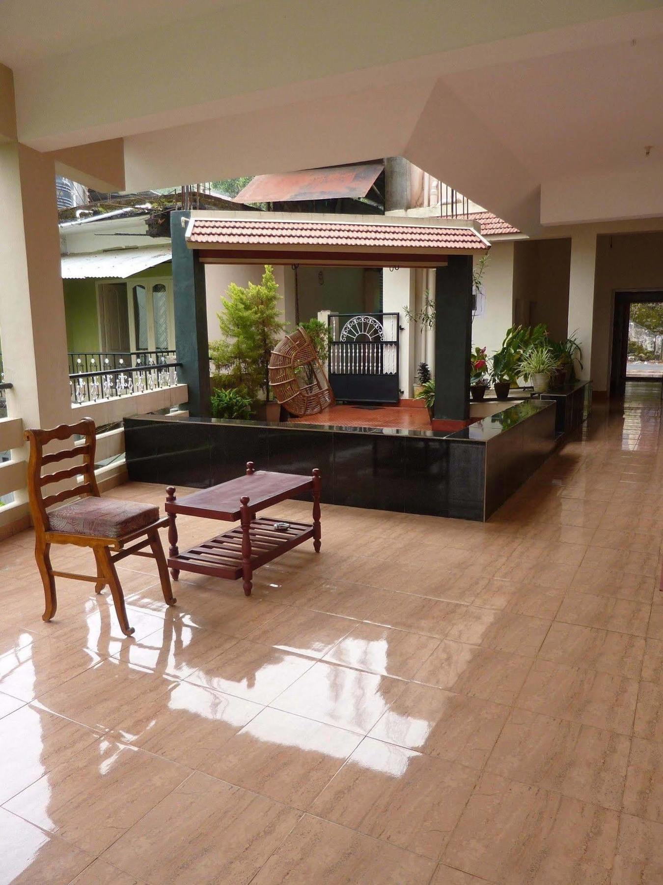 Jungle Palace Homestay テッカディ エクステリア 写真