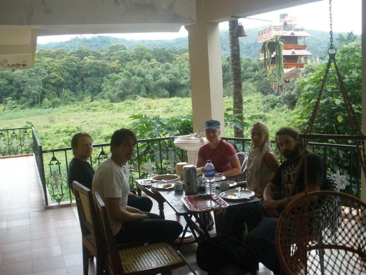 Jungle Palace Homestay テッカディ エクステリア 写真